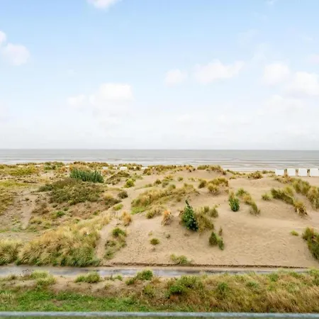Plaza Zz14 With Sunny Terrace Lejlighed Oostduinkerke
